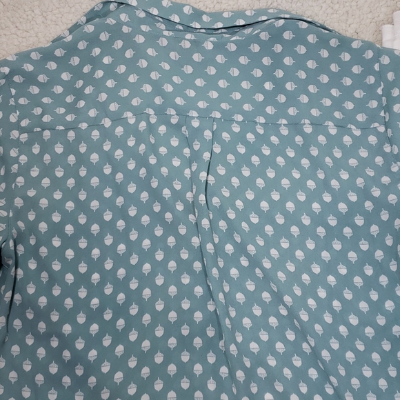 3💝 for $25 Loft Outlet Button Down Blouse - Picture 7 of 9